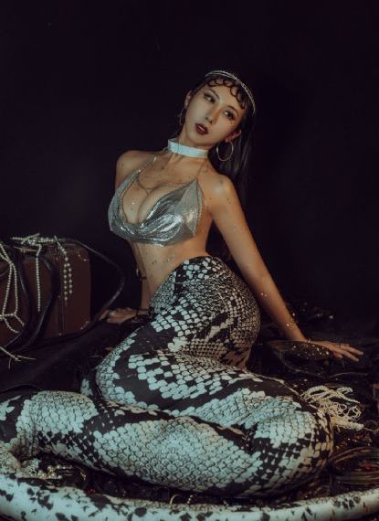 亚洲图片另类小说婷婷_BD韩语超清免费观看