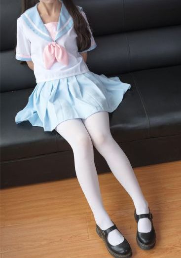 色女孩综合天天影院88_720在线视频播放