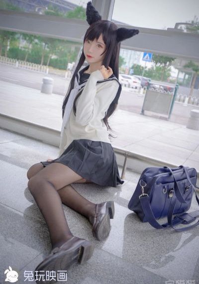 亚洲伦理自拍_在线手机观看