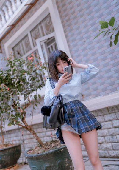www.五月天婷婷_国产剧神马影院手机在线