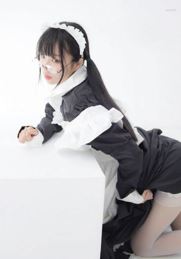 美女脱免费看网站女同_国产剧完整版观看