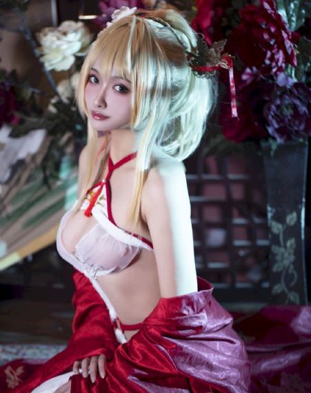 欧美成人免费夜夜黄啪啪_HD动漫免费观看