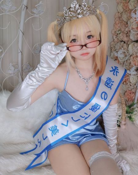 91大神大战高跟丝袜美女_1080迅雷电影在线