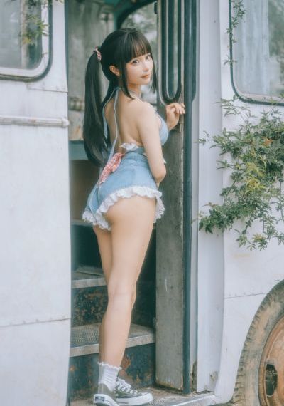 女人十八特级淫片清_BD英语视频大全