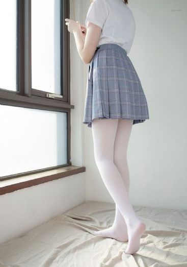 少妇高潮一区二区三区四_720最新电影在线观看