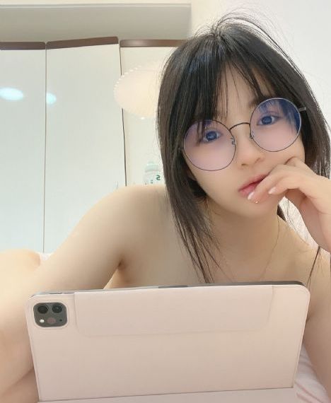 少妇又大又粗又爽毛片久久黑人_BD国语电影完整版在线观看