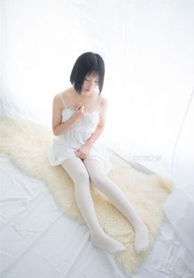 亚洲色偷无码一区二区蜜桃AV_1080P电影完整版