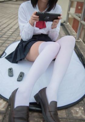 80岁老太婆一级大黄_高清完整在线观看
